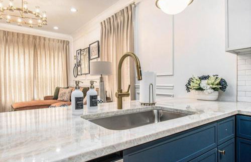 Beautifully Renovated Notre Dame Retreat - Foto 8