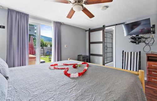 Relax with mountain views & a hot tub #5 - Foto 18