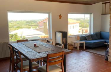 Sunny Villa Minutes from the Beach - Foto 12