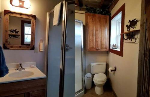 Spacious Vacation Rental for 22 Guests in a Rural Setting in Montezuma, Iowa - Foto 17