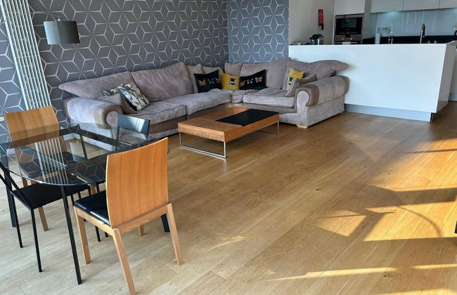 Stunning Park View Quartermile Apartment Close Proximity to Castle & University - Foto 13