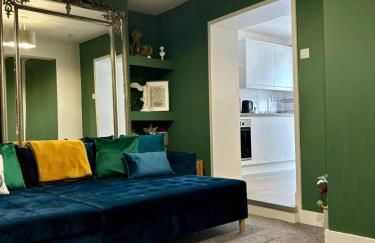 Stylish and Chic Seaside Apartment - Foto 7