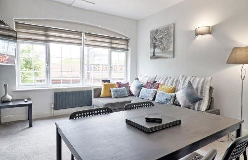 Luxury 3-Bed Apartment Near To London With Parking - Foto 23