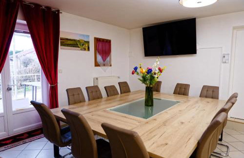 Gîte de Bellevue avec piscine intérieure privative - Foto 9