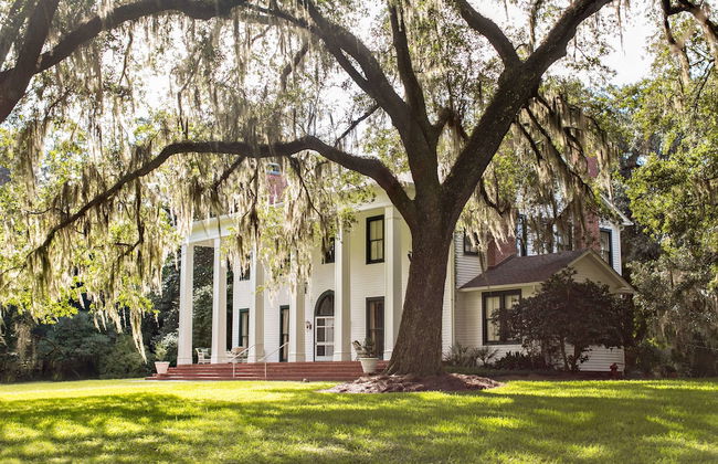 Ball House and Cottages - Foto 32