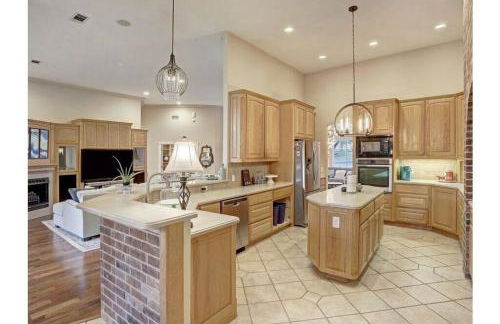 Luxury Lake House w/ Heated Pool & Multiple Spas - Foto 56