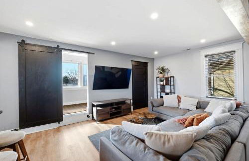 Elegant Historic Apartment with Craftsman Details - Foto 4