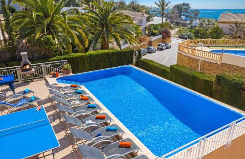 Villa Angela Flores by Villa Plus - Photo 3