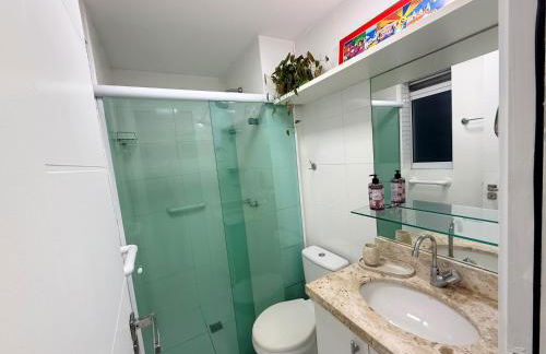 Apto estiloso com vista para baía - Foto 14