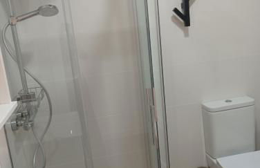 Fantástico piso con piscina y balcón en el Medano - Foto 17