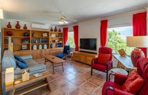 Las Alondras stunning lake views - Foto 8