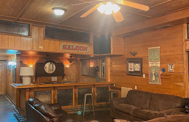 Son's Rio Cibolo - Glamping Cabin C - Foto 34