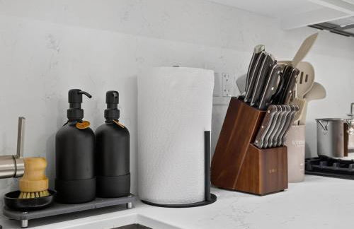 Serene 4BR 3BA Apt Near Harvard MIT Sleeps 11 - Foto 29