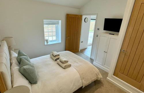 Apple Store- Countryside Apartment - Photo 4