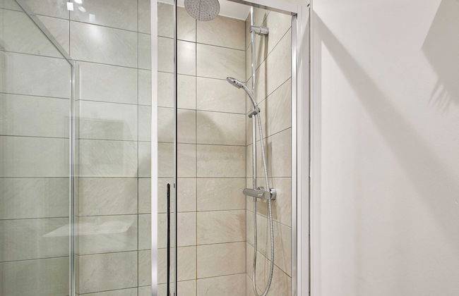 Host Stay Empress Point - Photo 35