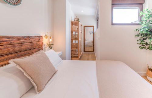 Céntrico apartamento con piscina - Foto 17