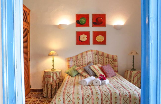 Idyllic Farm House With Huge Garden for 14pax - Foto 21