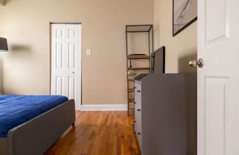 Forest Park 4BR-3BA 1st Fl Master ABODEbucks - Foto 24