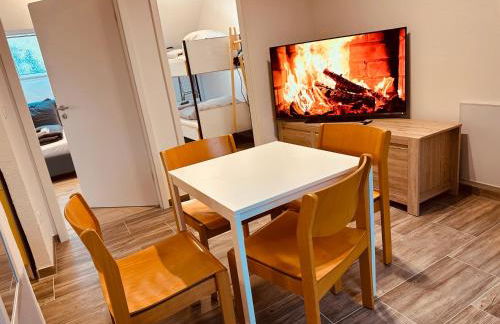 FELIX LIVING 9, Monteurwohnung, 2 getrennte Betten & Stockbett, Parkplatz - Photo 2