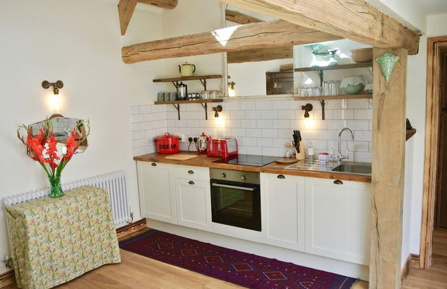 Nest Holiday Hideaway Dove Barn Amazing Location! - Photo 7