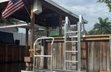 Villa Varona Resort, Heated Pool, Ping-Pong, Pool Table, Fire Pit and Pergola - Foto 46