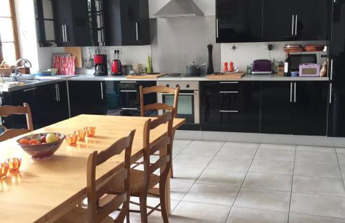 Stylish large house with heated pool in historic village - Foto 2