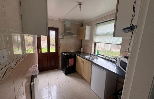 Cosy 4 Bedroom Birmingham - Foto 4