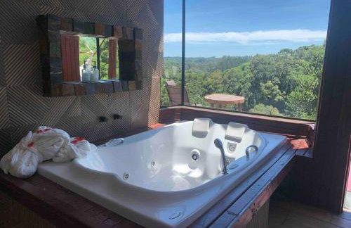 Chalé Romantico a 20km de Curitiba com banheira - Foto 1