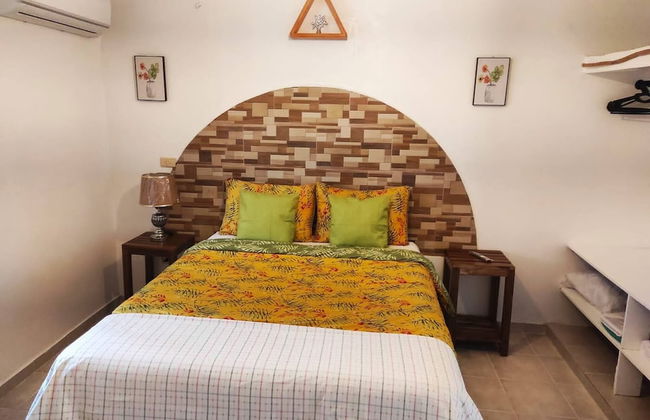 Bay View Apt Quiet Area Weekly - Monthly Discount - Photo 1