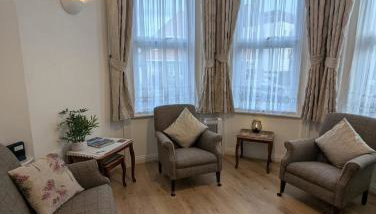 SWANAGE WELL PRESENTED 2 BEDROOM APARTMENT CLOSE to BEACH - Foto 5