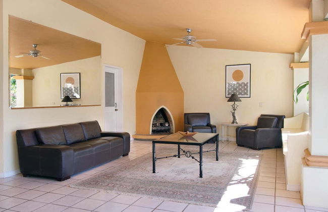 Casa con Alberca Frente al Lago Lakefront House one Step Away From the Melacon - Foto 4