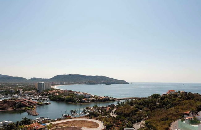 Isabela Ixtapa - Photo 27