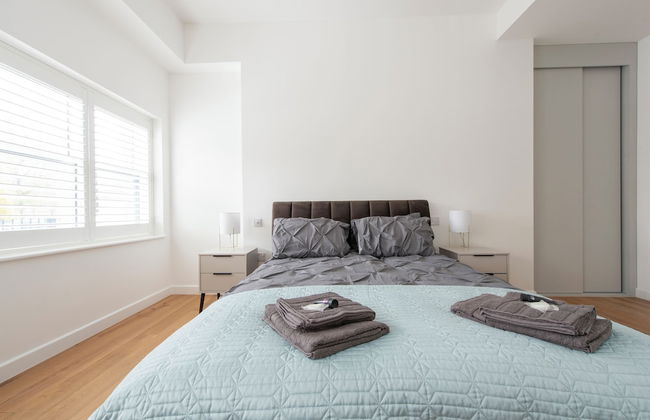 Exquisite 3BR Duplex Apartment, Air-con& Amenities - Foto 2