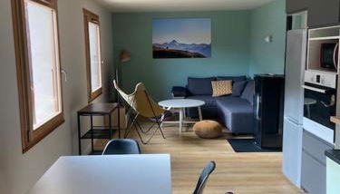 3 chambres, calme, vue imprenable, refait à neuf - Photo 1