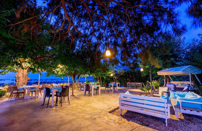 Etenna Beach Bungalows - Foto 64