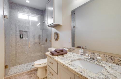 WFH-Friendly Brownsville Home with Private Patio - Foto 17