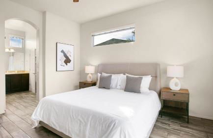 Landing Stylish 1BD Yoga Studio Game Room - Foto 17