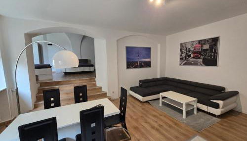 FERIENWOHNUNG 77m2 APARTMENT 2 RAUM WOHNUNG im ZITTAUER STADTZENTRUM INNENSTADT INNENRING TOP LAGE MARKT UND RATHAUS NÄHE - Foto 4