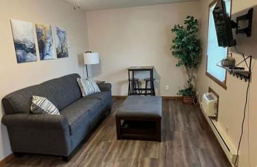 201 E Veterans Street Apt B - Foto 3