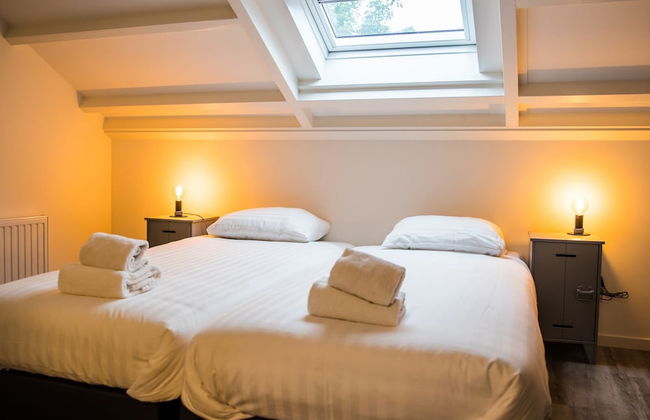 Apartment in Vrouwenpolder Near the Beach - Photo 5