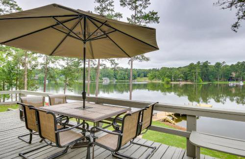 Waterfront Lakehouse w/ Private Dock & Fire Pit! - Foto 30