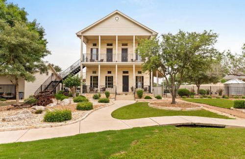 #24 at Gruene Silo Inn - Foto 13