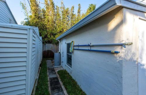 West Palm Beach Bungalow with Swimming Pool - Foto 13