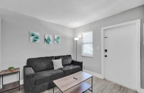 Rustic Retreats Cozy 1BR For 4 Guests Minutes From Las Olas - Foto 17