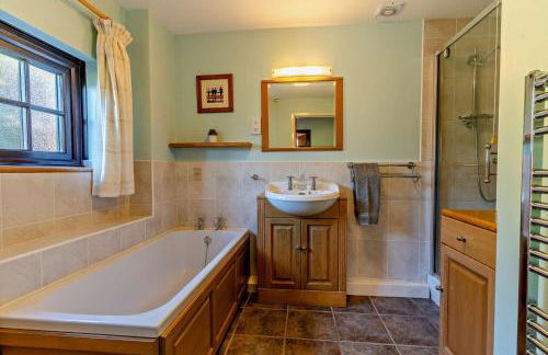 3 Bed in Pentre Bach oc-t30863 - Foto 12