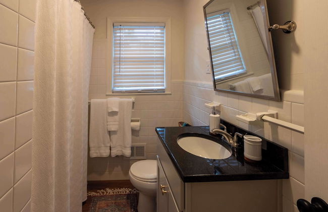 4 BR Sleeps 10 Near UGA & Downtown - Foto 22