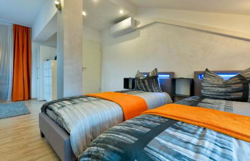 Nice Home In Zadoborje - Foto 39