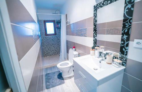 La Pierre Dorée-3 chambre 2 salle de bain-AO - Foto 5