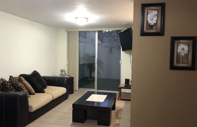 Expo Guadalajara House - Photo 1