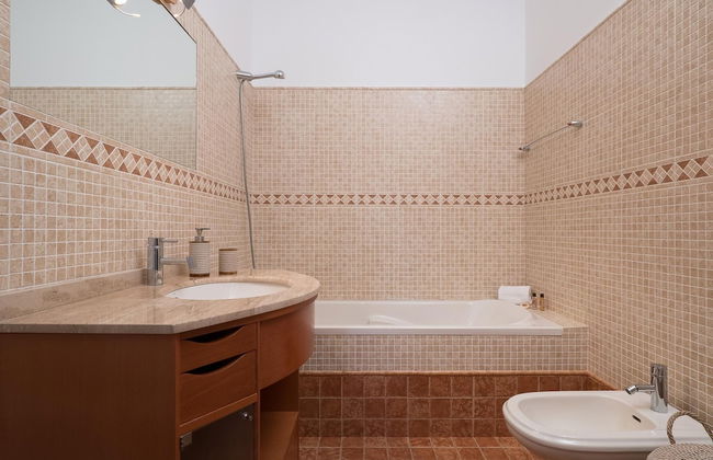 Villa Sunrise View by Homie - Foto 33